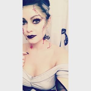 Meet your Posher, Candace